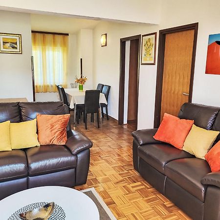 Holiday Home Ive By Interhome Petrcane Esterno foto