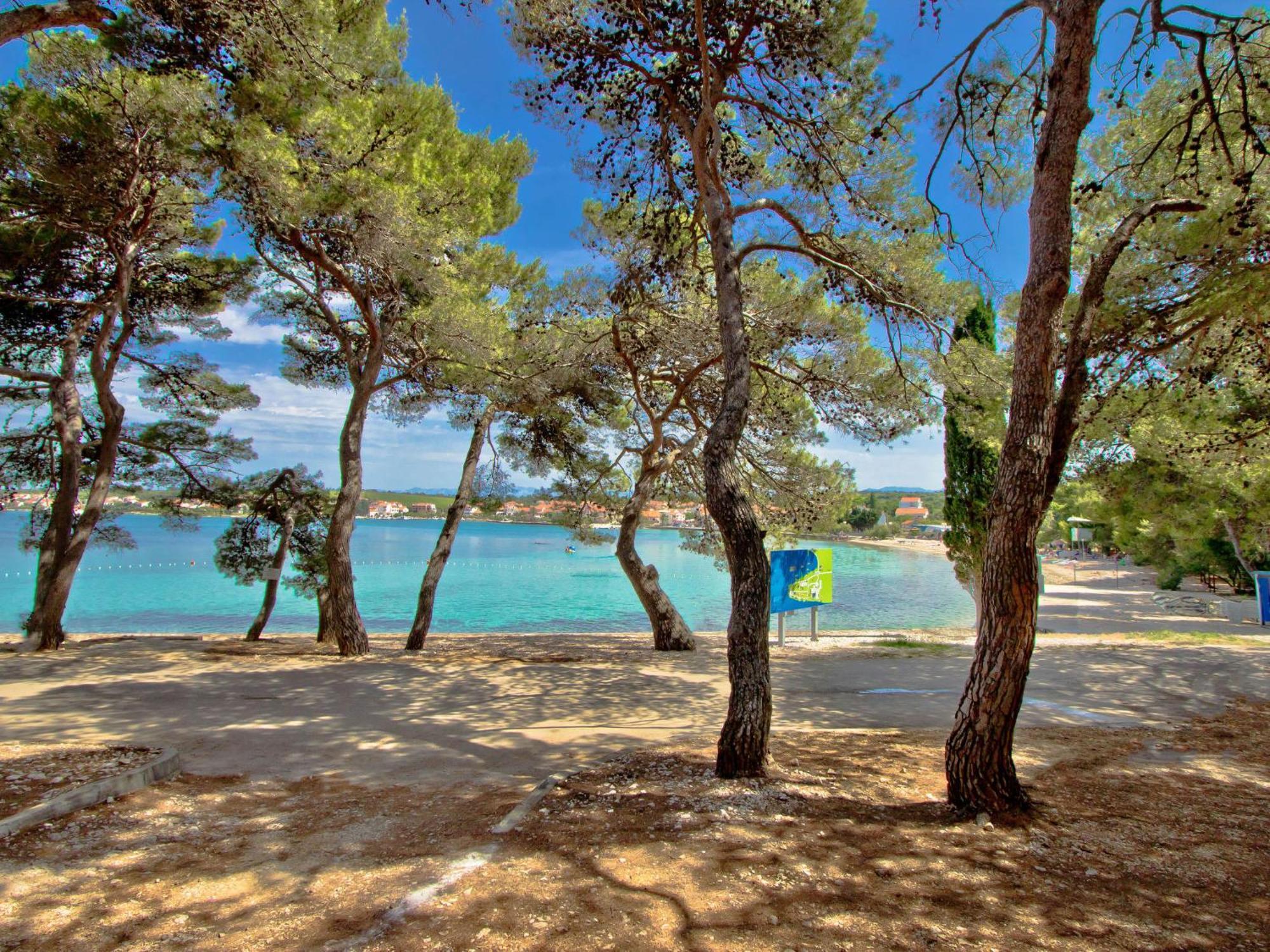 Holiday Home Ive By Interhome Petrcane Esterno foto