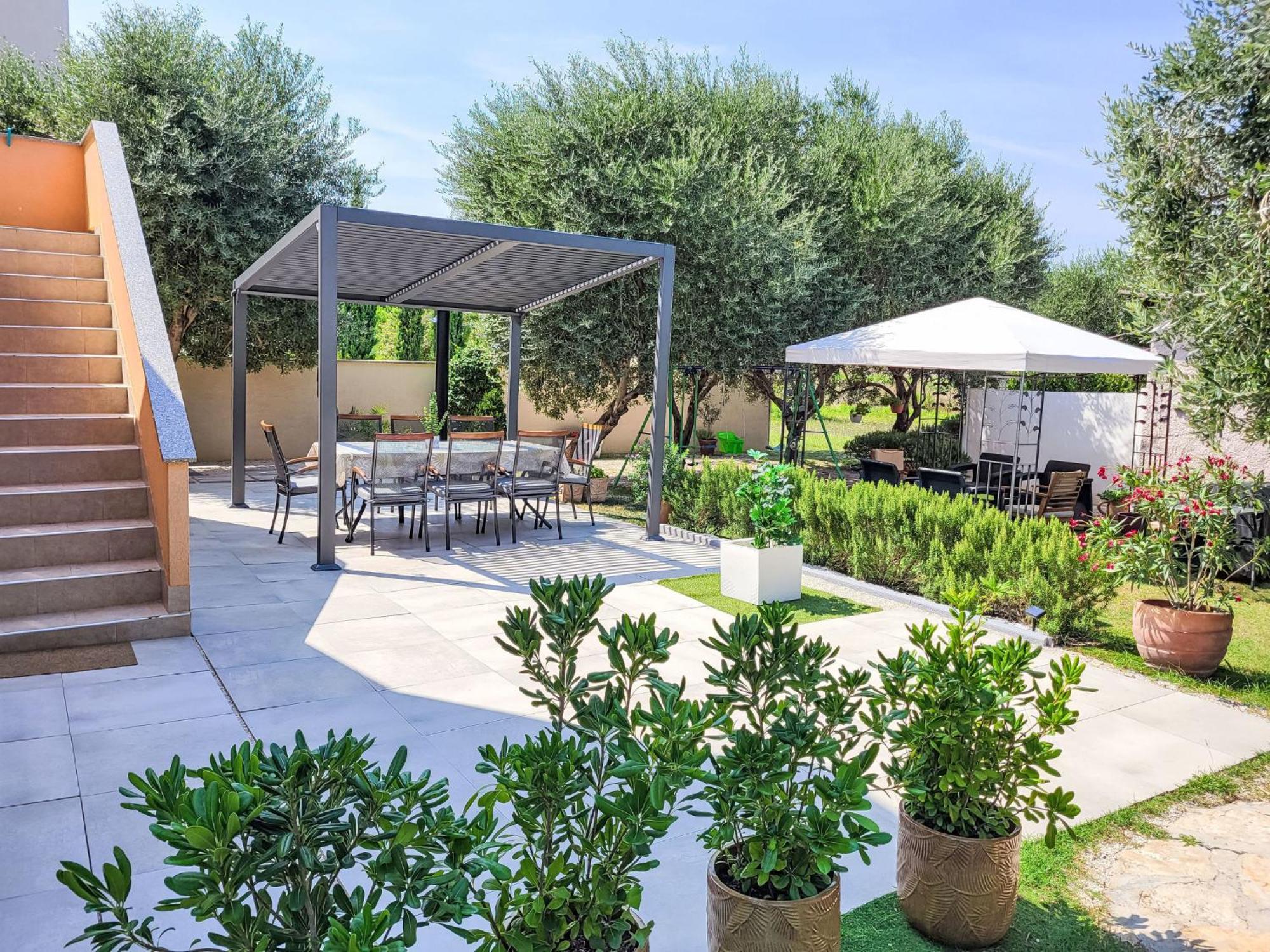 Holiday Home Ive By Interhome Petrcane Esterno foto